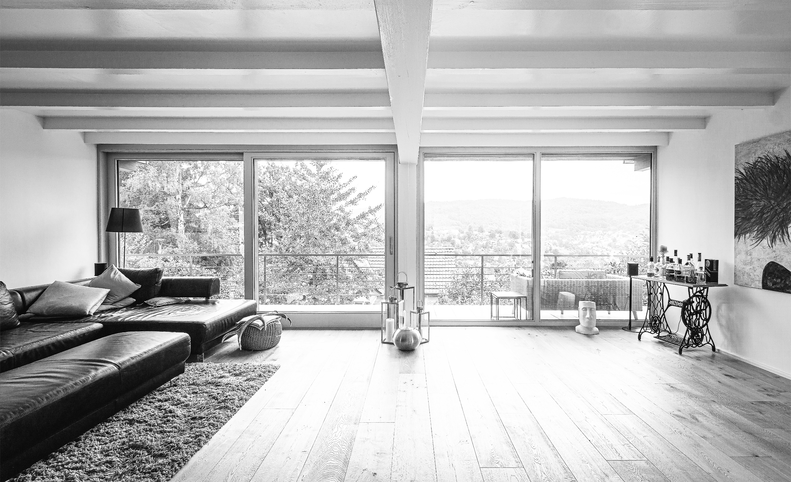 Kernsanierung Einfamilienhaus In Heidelberg Hier wurde das Erdgeschoss zur Schaffung eines Durchblicks geöffnet.